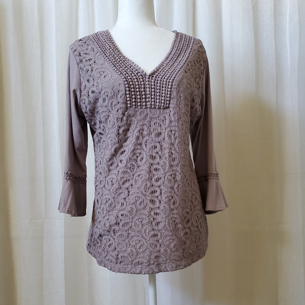 Shannon Ford New York Mauve Lace Fashion Top Large